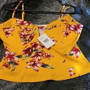 Guess midriff floral top